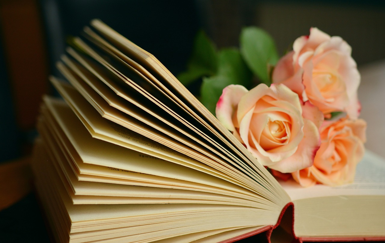 book, flower background, pages-1769228.jpg